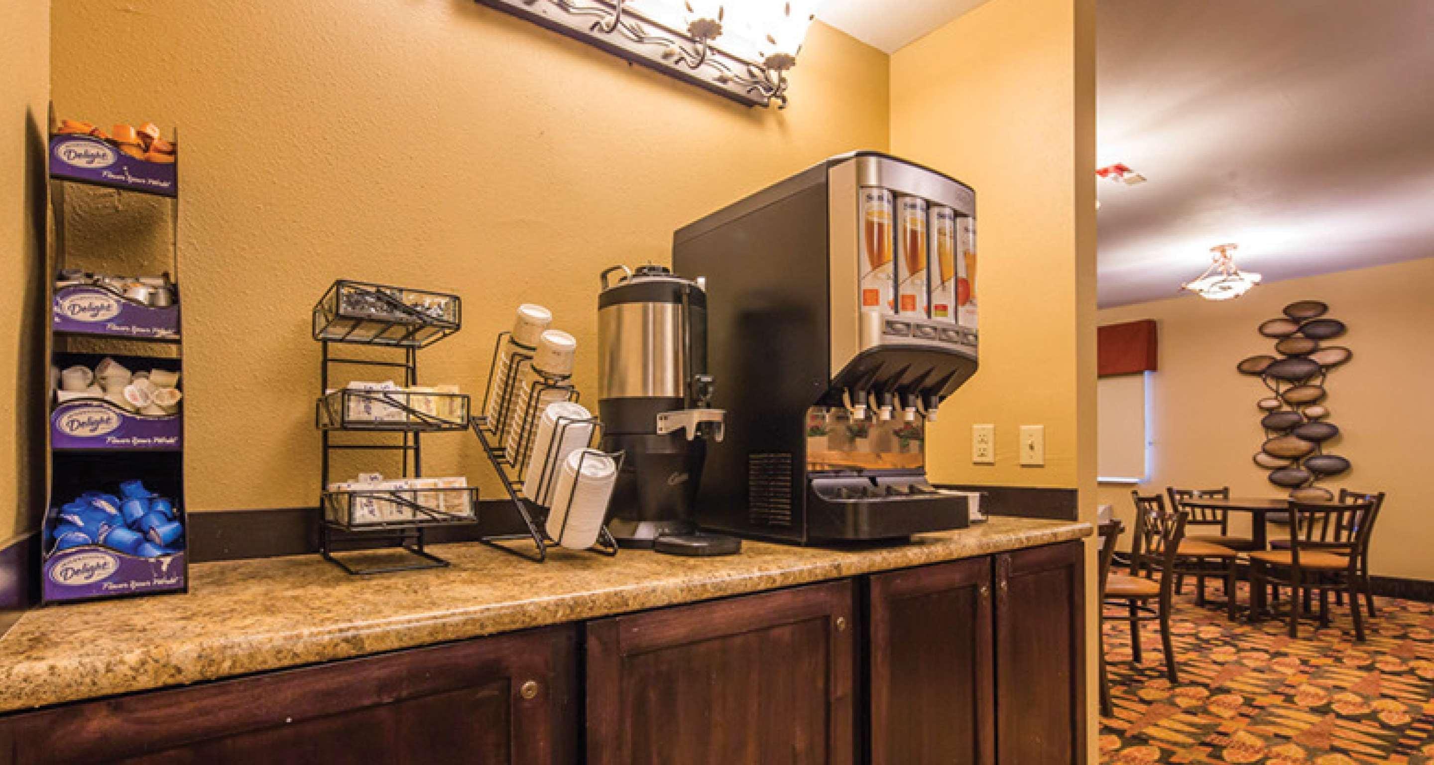 Best Western Plus Deer Park Hotel And Suites Craig Eksteriør billede